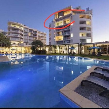 Ocean Bliss - Top Floor Beachfront Studio With Amazing Views ! Маркула Экстерьер фото