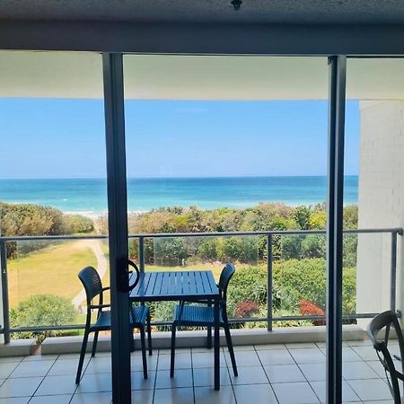 Ocean Bliss - Top Floor Beachfront Studio With Amazing Views ! Маркула Экстерьер фото